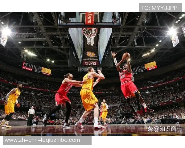 勇士与火箭精彩对决集锦回顾展现篮球魅力与激情瞬间